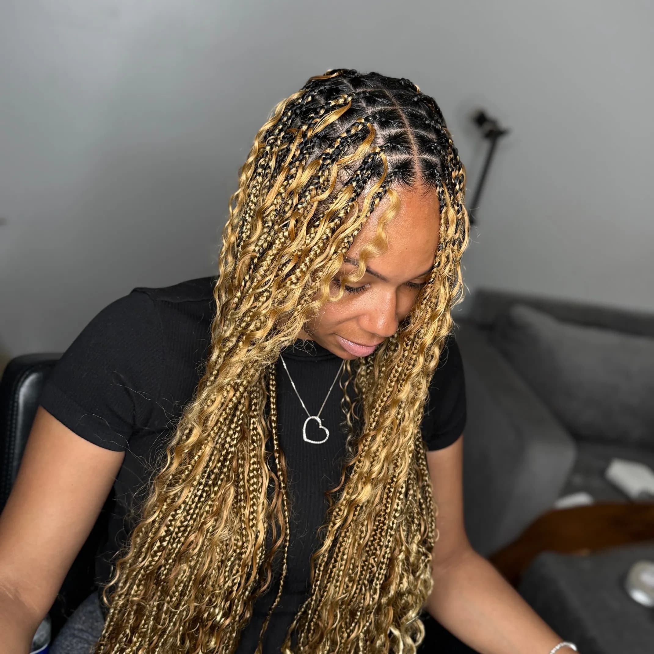 Medium bohemian knotless